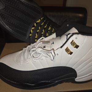 Jordan 12 Taxi